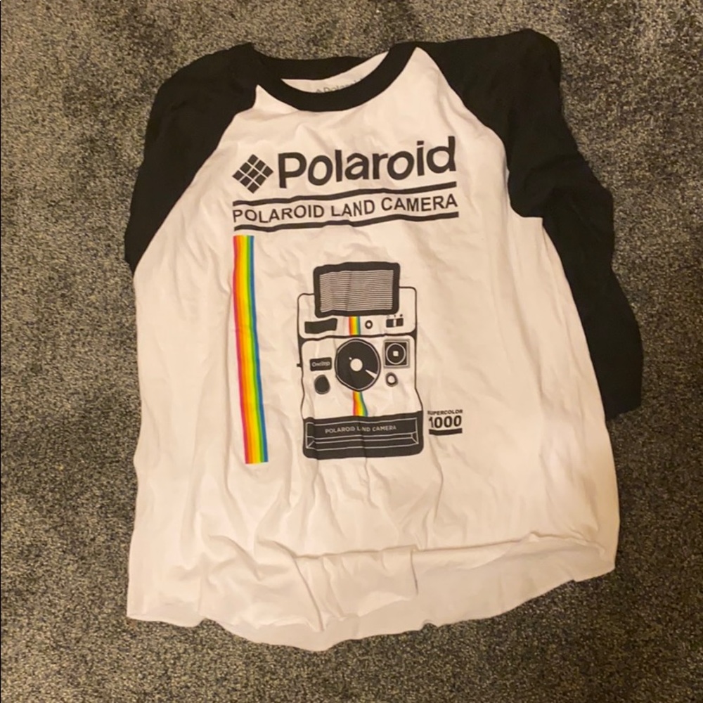 This is a long sleeve Shirt never Worn